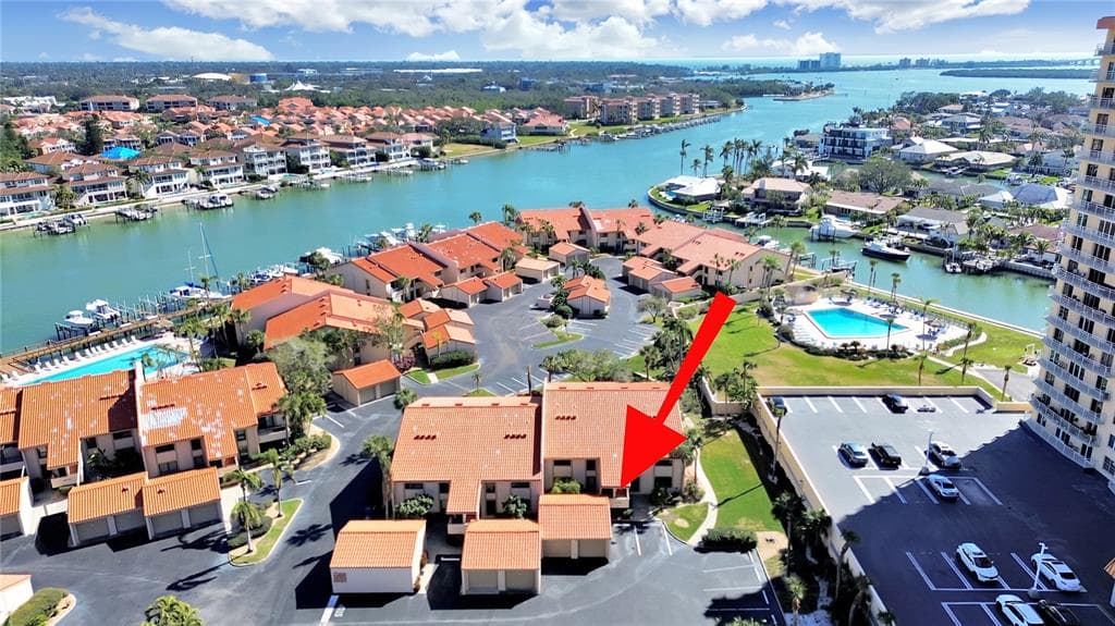4720 BRITTANY DRIVE S UNIT 140 ST PETERSBURG, FL 33715