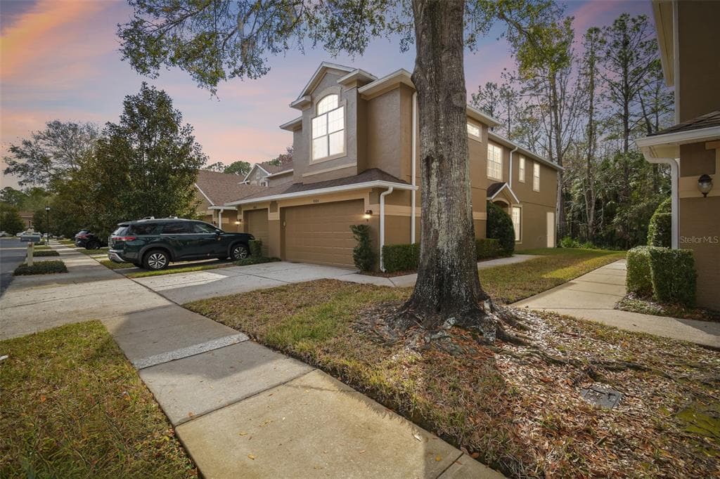 18924 DUQUESNE DRIVE TAMPA, FL 33647