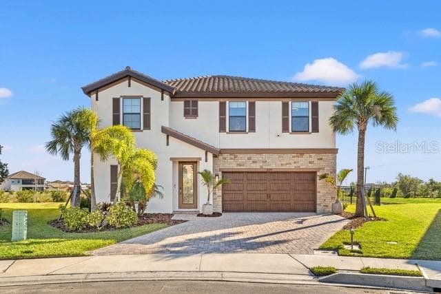 8208 CARRHILL PLACE PARRISH, FL 34219