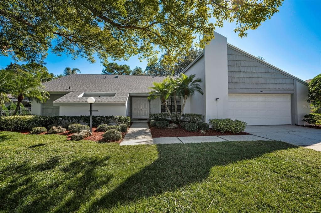 3147 HYDE PARK DRIVE CLEARWATER, FL 33761