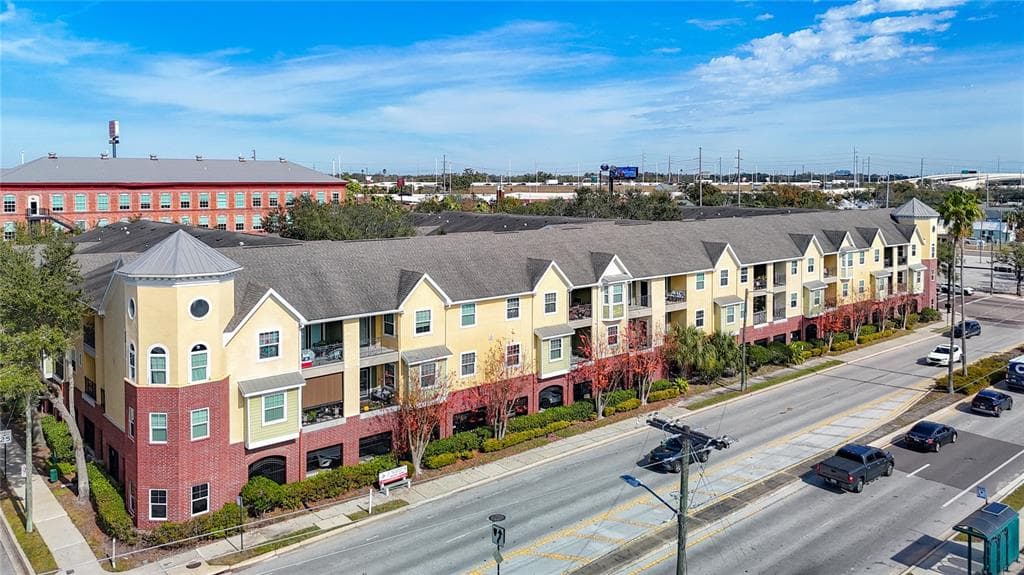 2010 E PALM AVENUE UNIT 14304 TAMPA, FL 33605