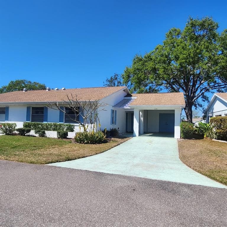 2241 GREENWICH DRIVE UNIT 68 SUN CITY CENTER, FL 33573