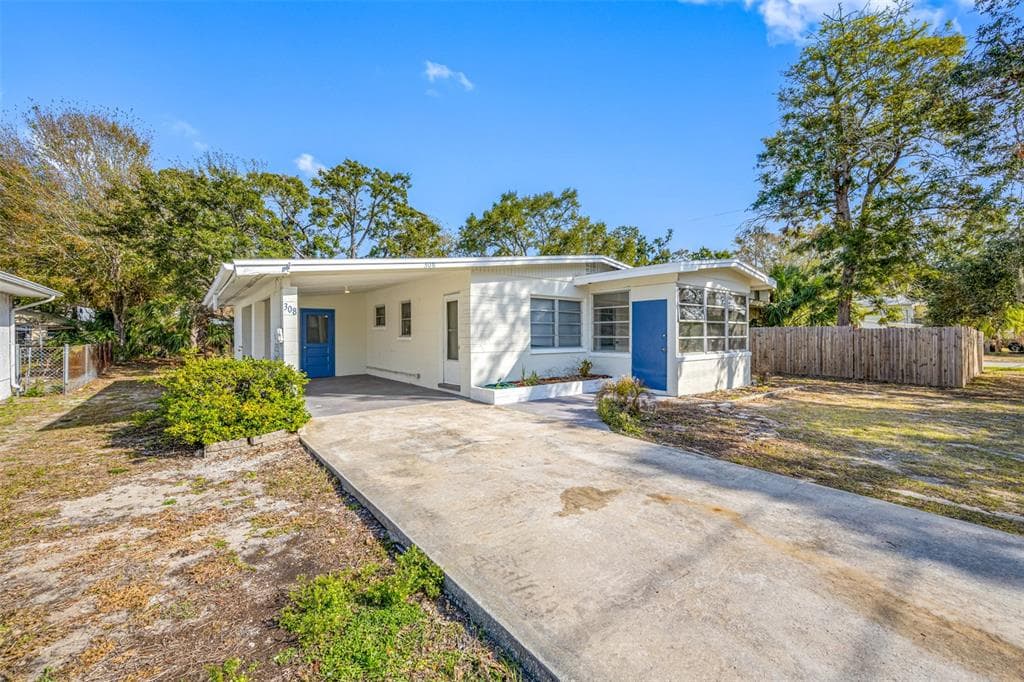 308 CRYSTAL BEACH AVENUE CRYSTAL BEACH, FL 34681