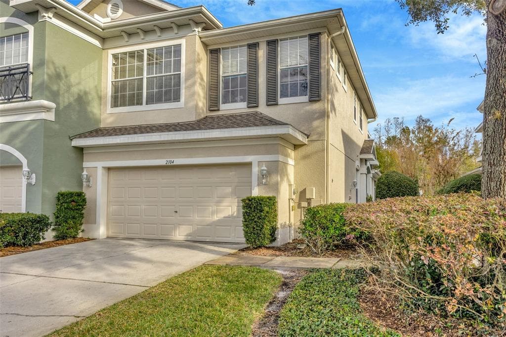 2104 PARK CRESCENT DRIVE LAND O LAKES, FL 34639