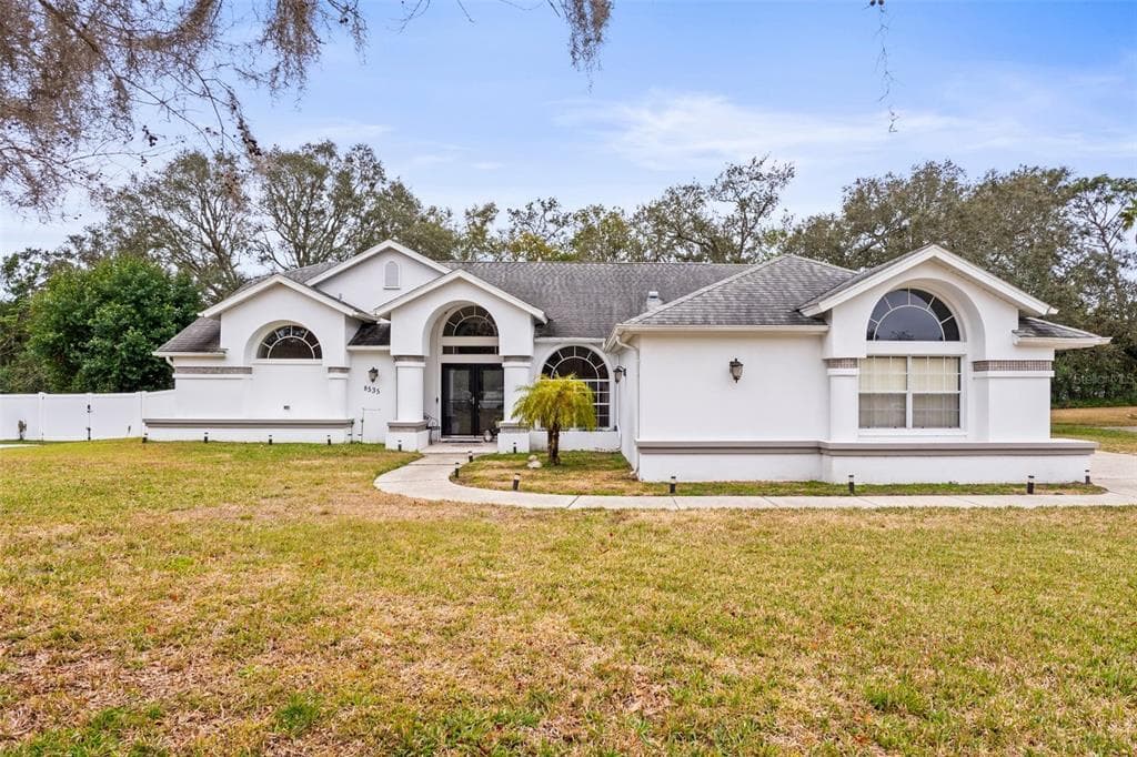 8535 DELAWARE DRIVE WEEKI WACHEE, FL 34607
