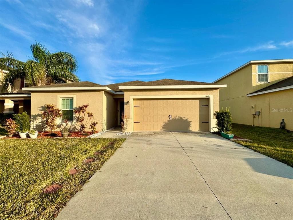 14520 DUNROBIN DRIVE WIMAUMA, FL 33598