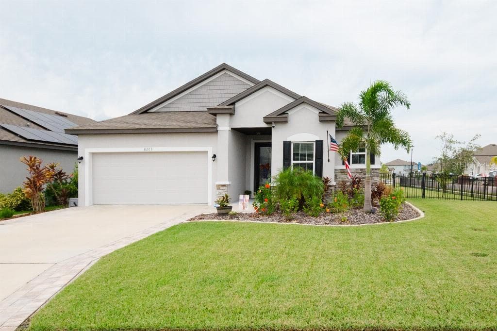 8203 ABALONE LOOP PARRISH, FL 34219