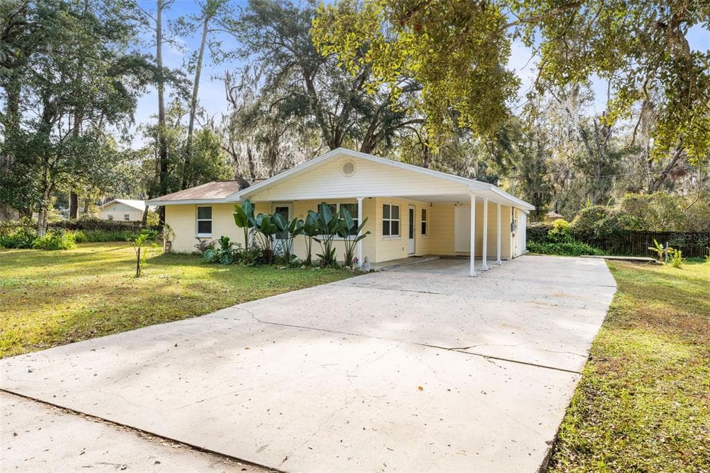 708 BUENA VISTA AVENUE BROOKSVILLE, FL 34601