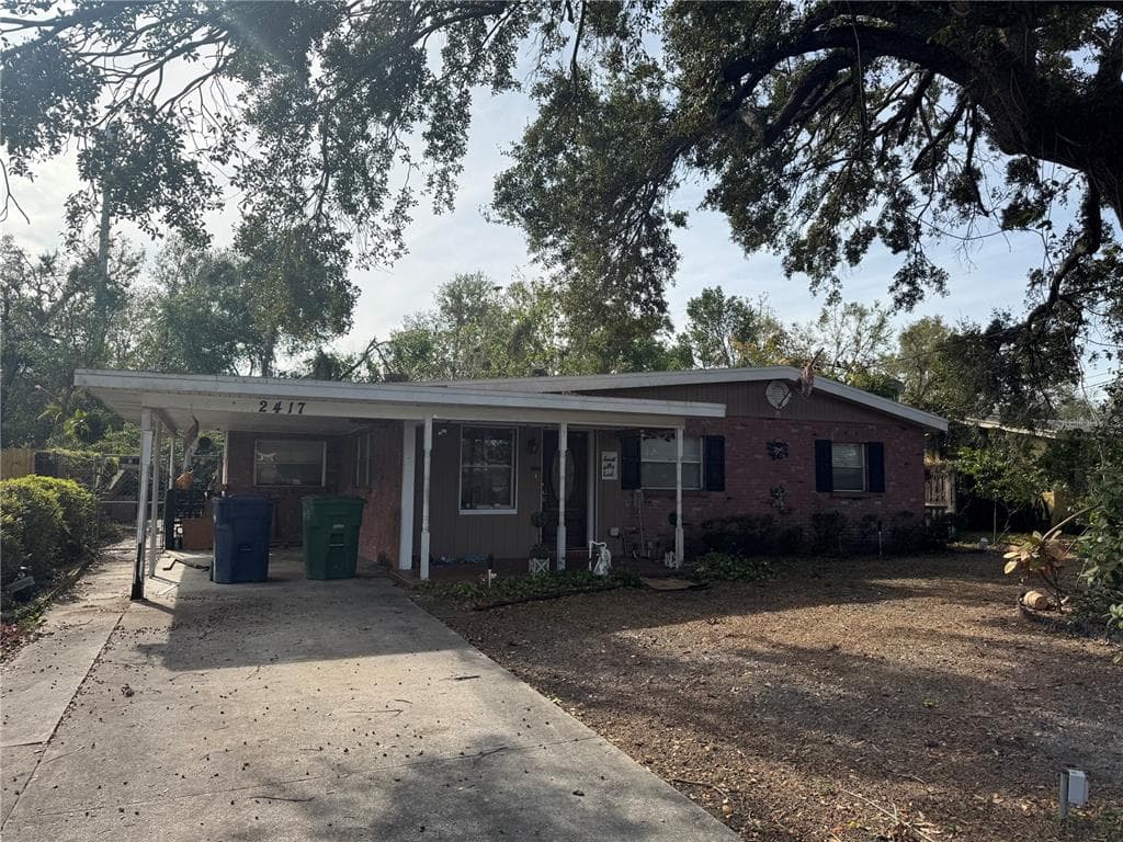 2417 S RAMONA CIRCLE TAMPA, FL 33612