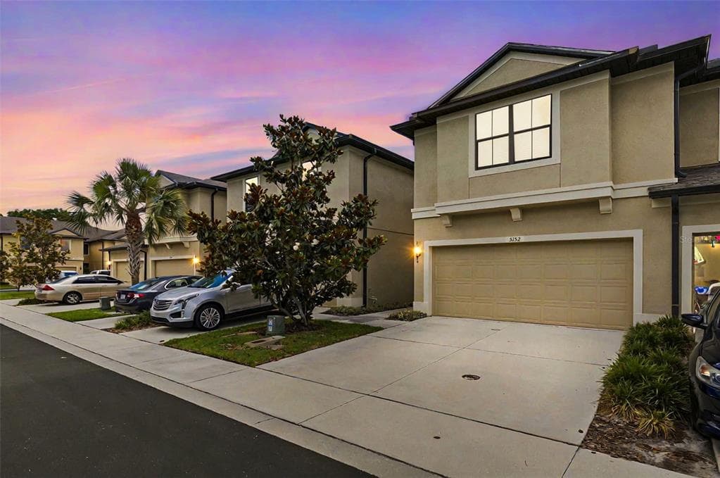 5152 BAY ISLE CIRCLE CLEARWATER, FL 33760