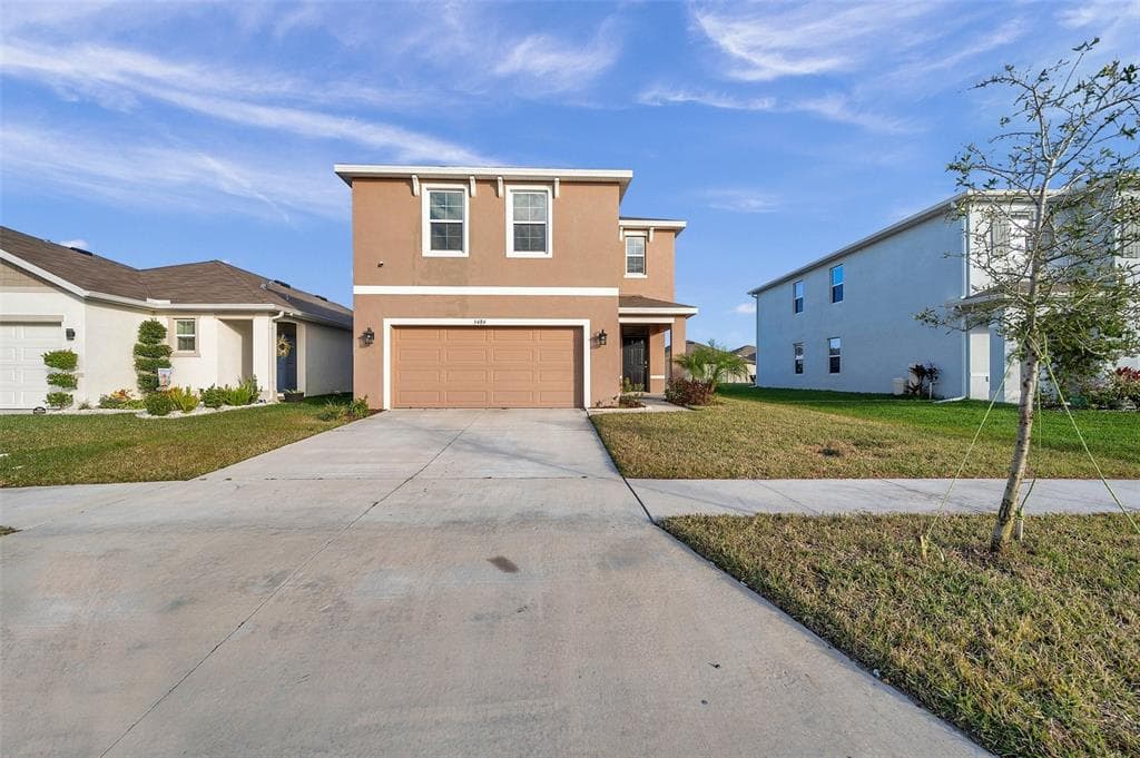 5484 WARRINGTON TOWN PATH WESLEY CHAPEL, FL 33545