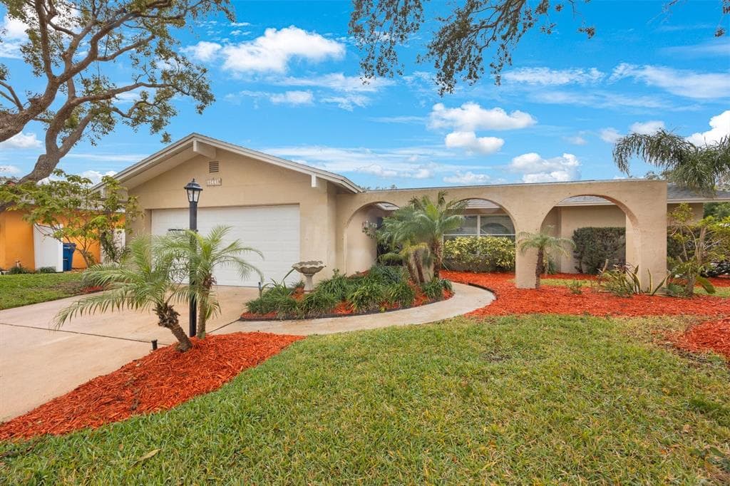 13441 DEL PRADO DRIVE S LARGO, FL 33774