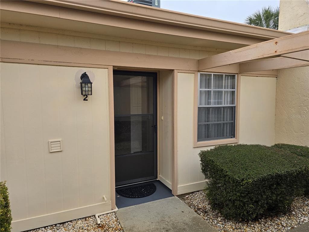 11122 PEMBRIDGE COURT UNIT 2 PORT RICHEY, FL 34668