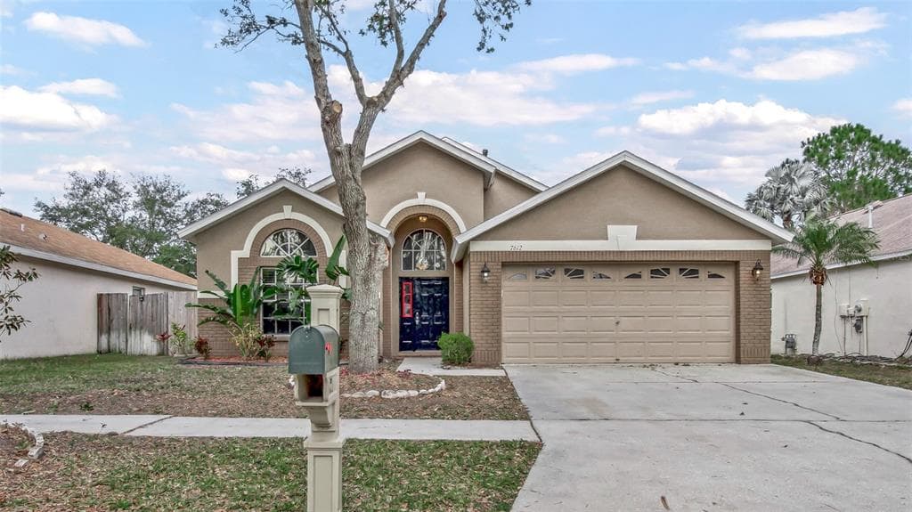 7612 WILTSHIRE PARK PLACE APOLLO BEACH, FL 33572
