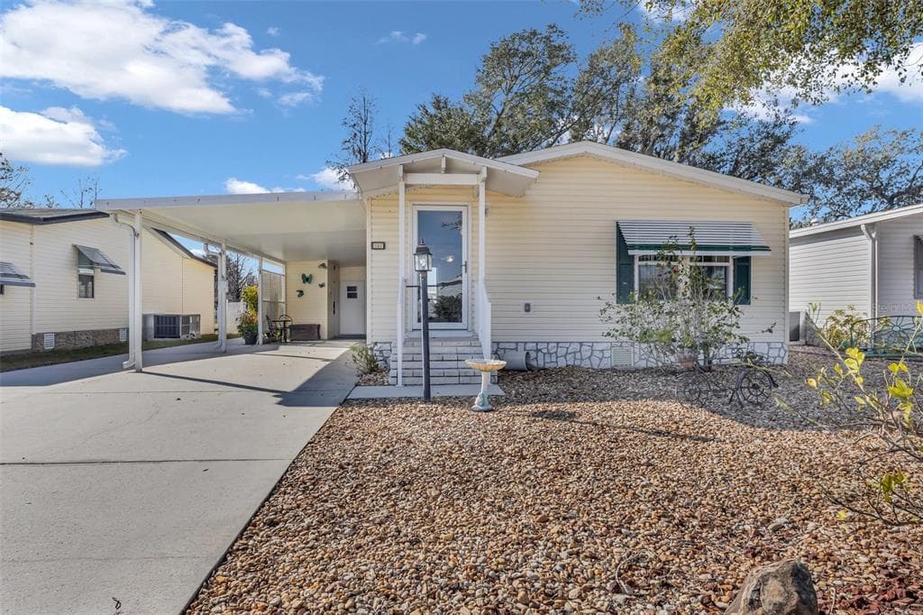 205 PIEDMONT PARK AVENUE DAVENPORT, FL 33897