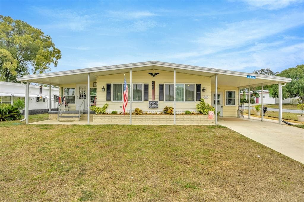 7406 WESTERN CIRCLE DRIVE