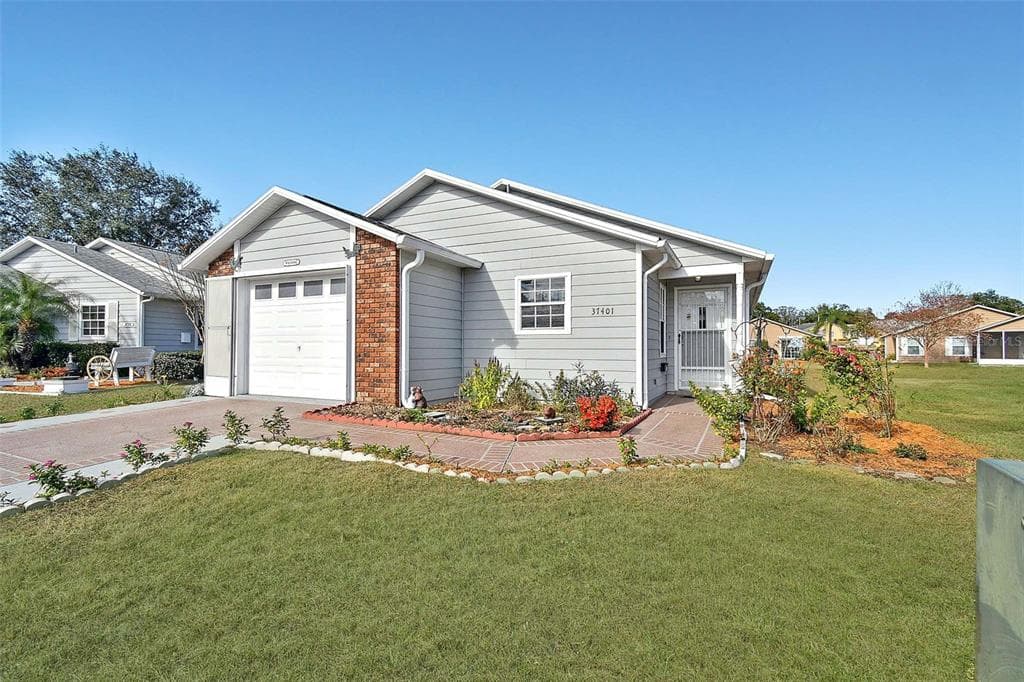 37401 WEDGEWOOD DRIVE ZEPHYRHILLS, FL 33542