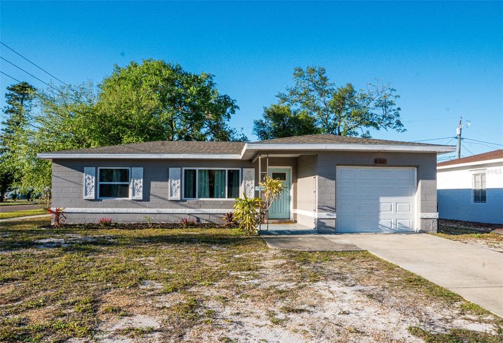 895 64TH AVENUE S ST PETERSBURG, FL 33705