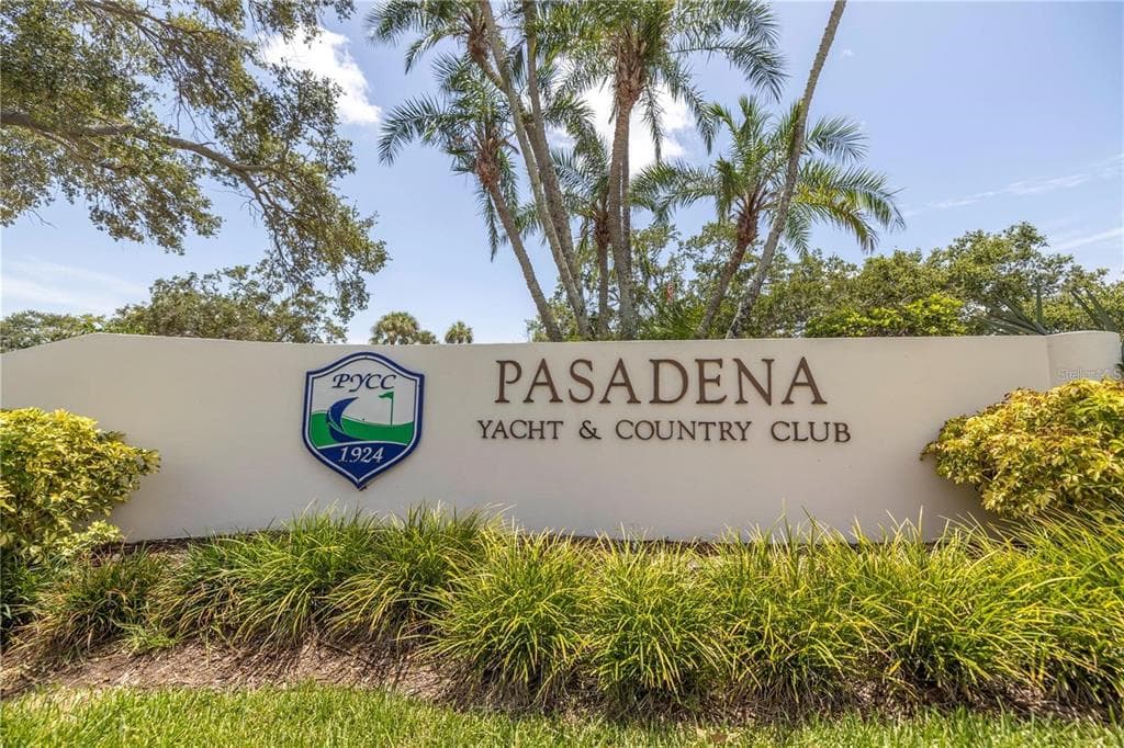 6300 PASADENA POINT BOULEVARD UNIT 26