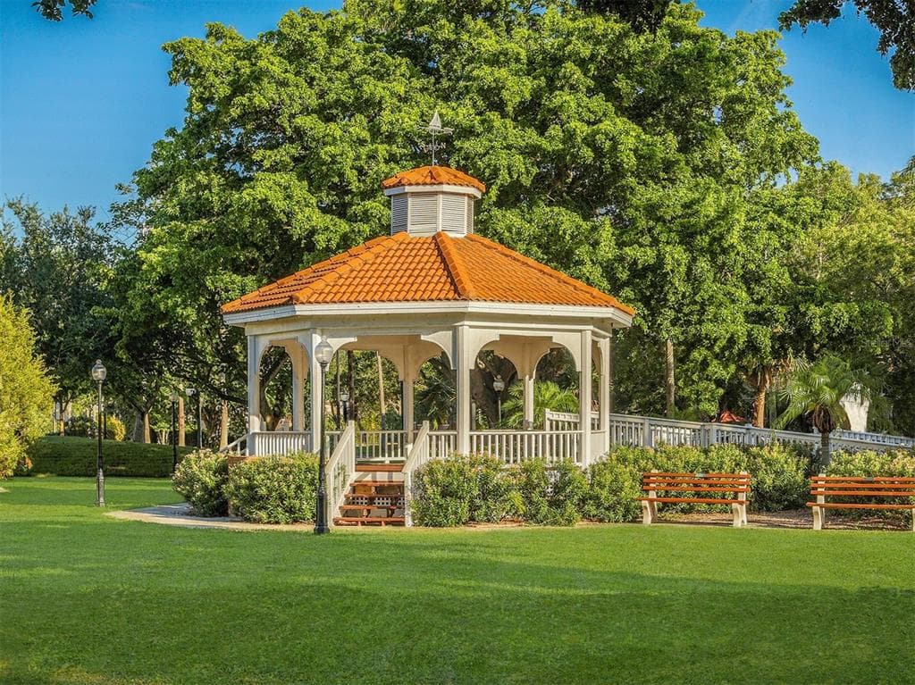 335 SUNSET LAKE BOULEVARD VENICE, FL 34292