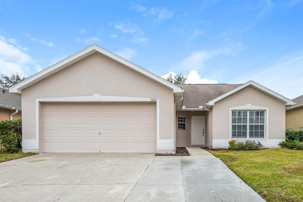 34621 SMART DRIVE ZEPHYRHILLS, FL 33541