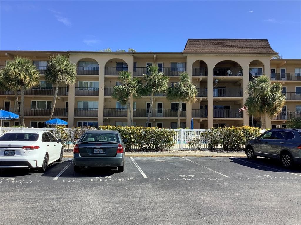 2525 W BAY DRIVE UNIT C43 LARGO, FL 33770