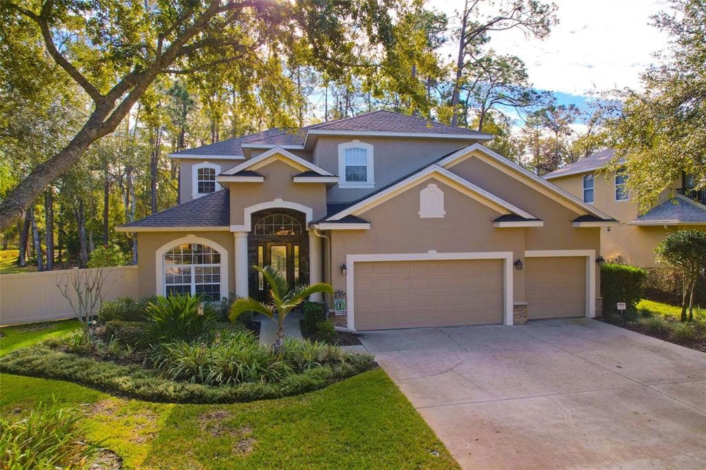 1748 HIGHLAND OAKS BOULEVARD