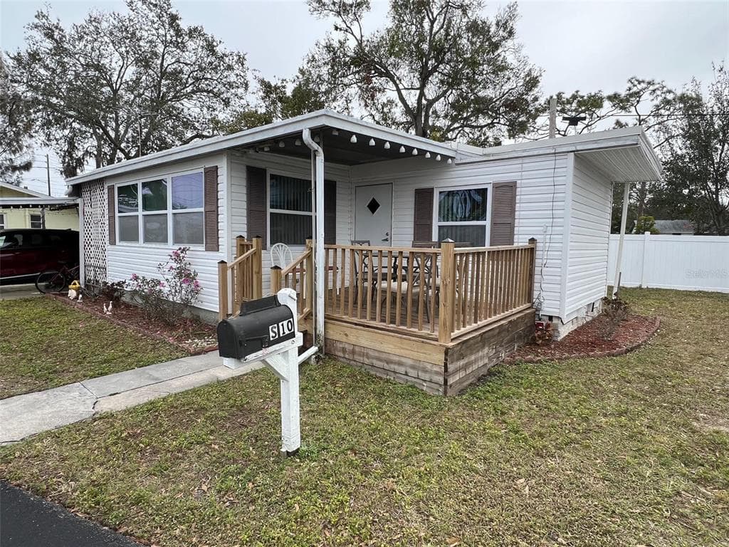12674 SEMINOLE BOULEVARD UNIT S10 LARGO, FL 33778