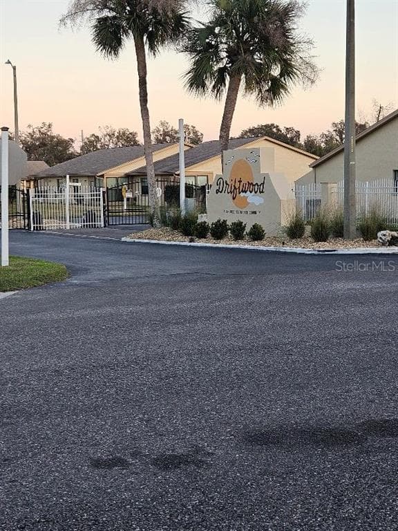 38414 COTTONWOOD PLACE UNIT 1 ZEPHYRHILLS, FL 33542