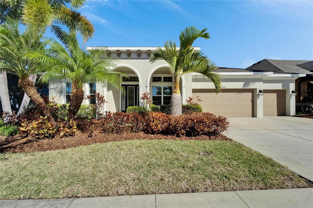 6920 CRESTPOINT DRIVE APOLLO BEACH, FL 33572