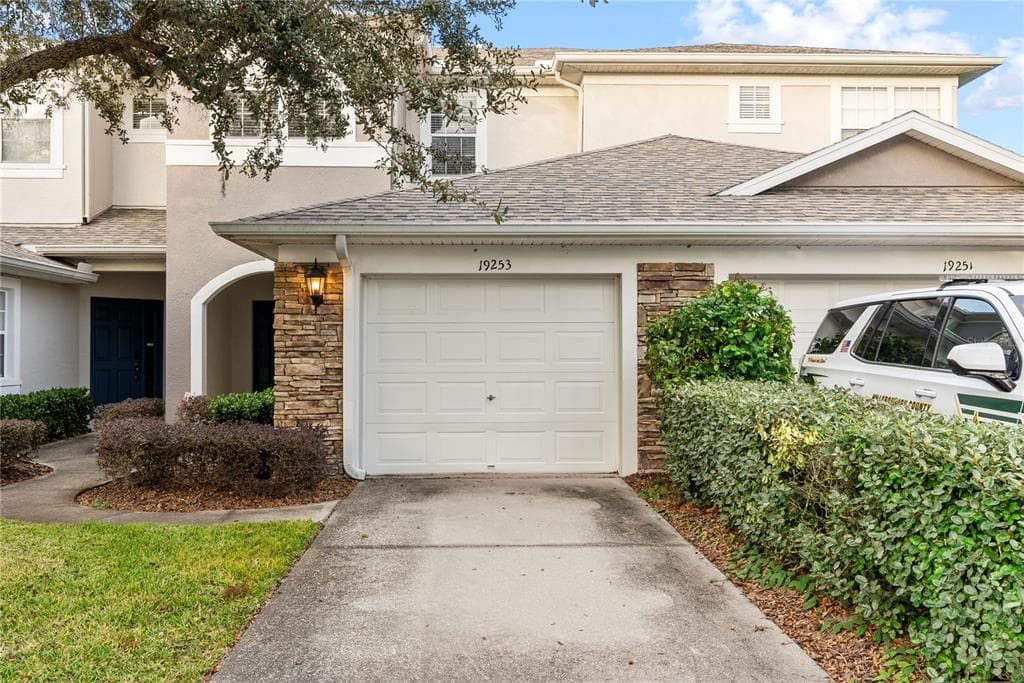 19253 STONE HEDGE DRIVE TAMPA, FL 33647