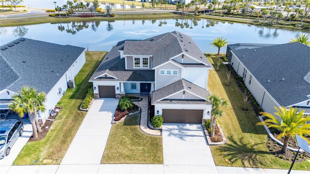 2466 HIGH TIDES WAY WESLEY CHAPEL, FL 33543