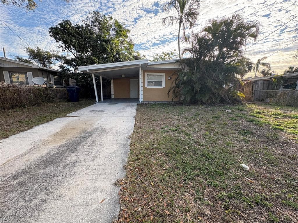 6804 S WALL STREET TAMPA, FL 33616