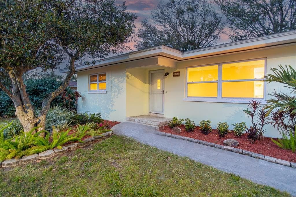 1582 BUDLEIGH STREET CLEARWATER, FL 33756