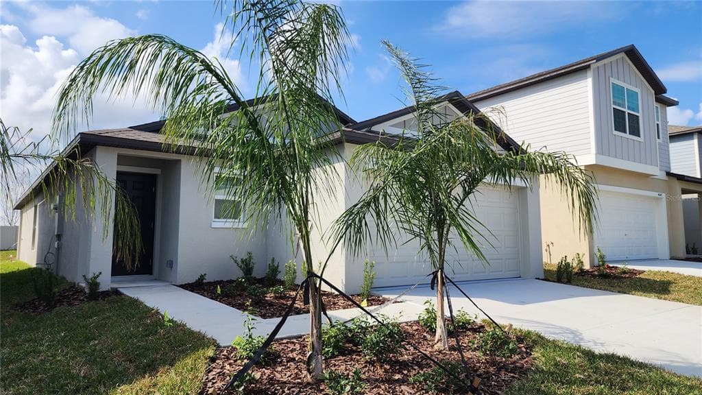 4045 RADIANT MOUNTAIN DRIVE PLANT CITY, FL 33565
