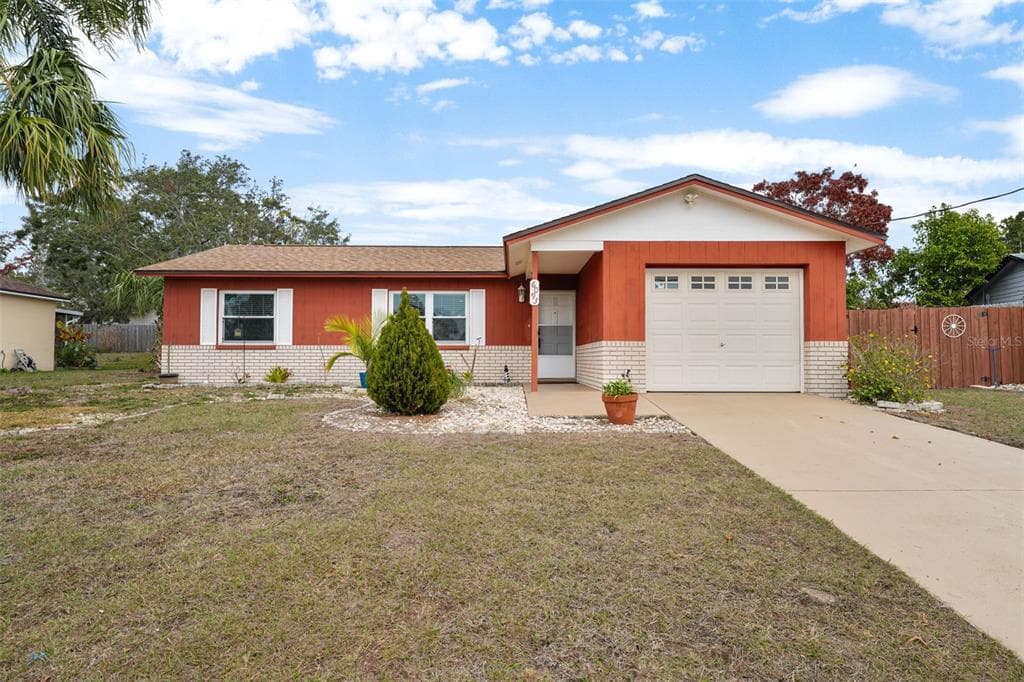 6093 APPLEGATE DRIVE SPRING HILL, FL 34606