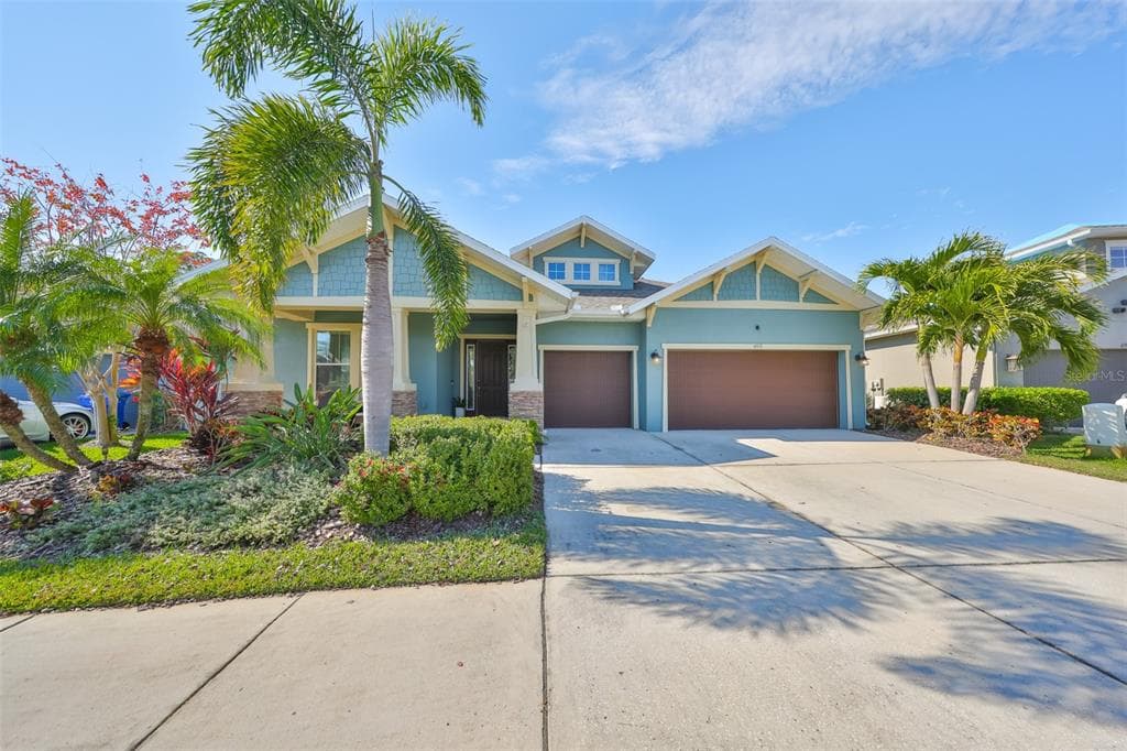 6917 COVINGTON STONE AVENUE APOLLO BEACH, FL 33572