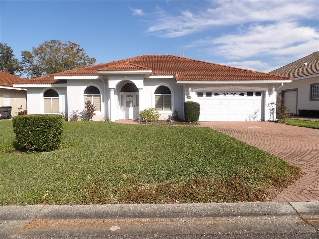 252 GOLF AIRE BLVD WINTER HAVEN, FL 33884