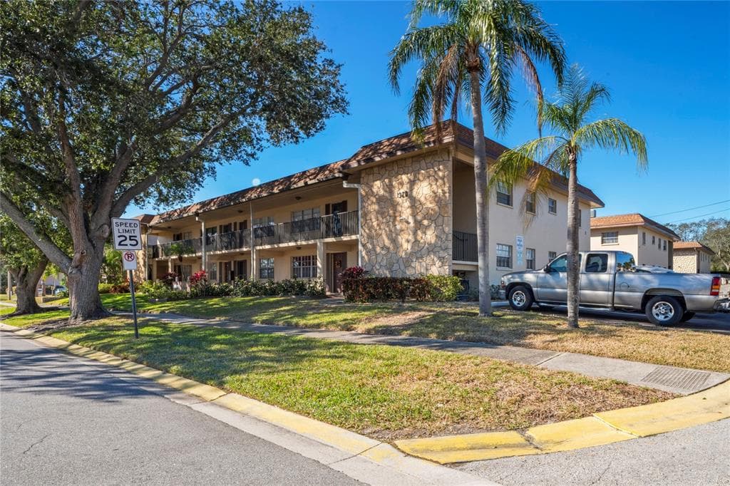 1320 MORELAND DRIVE UNIT 20 CLEARWATER, FL 33764