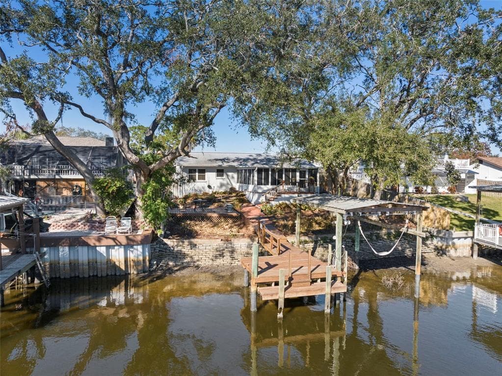 116 SUNRISE DRIVE PALM HARBOR, FL 34683