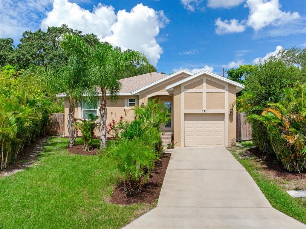 631 12TH AVENUE N SAFETY HARBOR, FL 34695