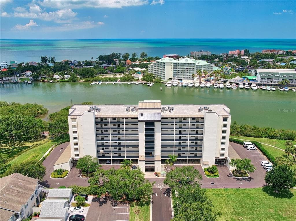 11730 SHIPWATCH DRIVE UNIT 702 LARGO, FL 33774