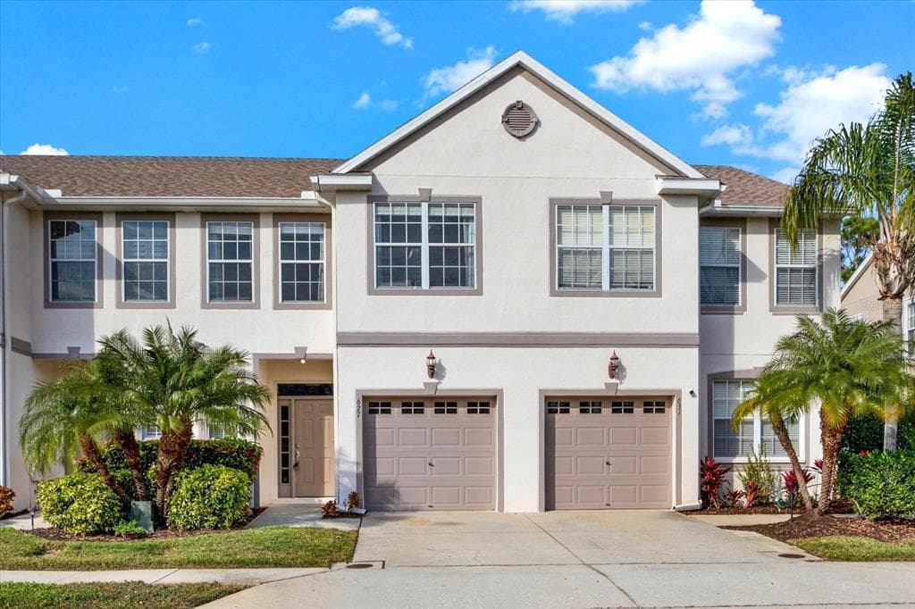 627 VALLANCE WAY NE ST PETERSBURG, FL 33716