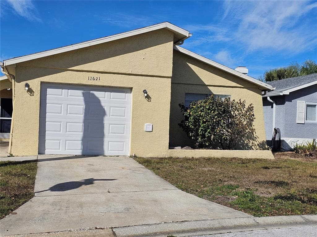 12621 SKIPPER LANE HUDSON, FL 34669
