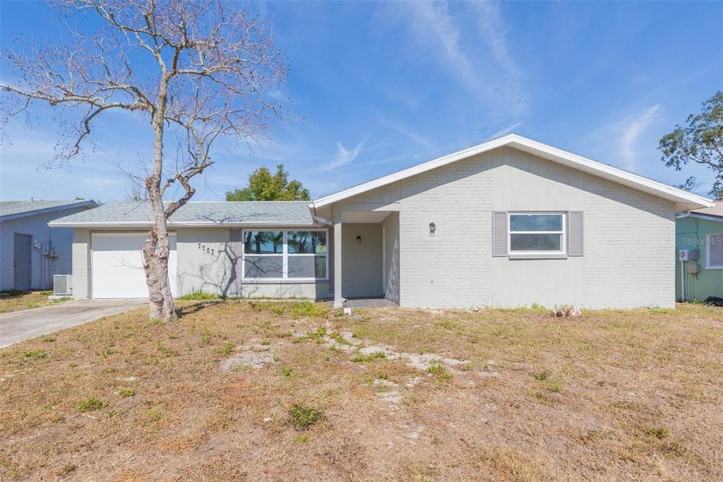 7227 SANDALWOOD DRIVE PORT RICHEY, FL 34668