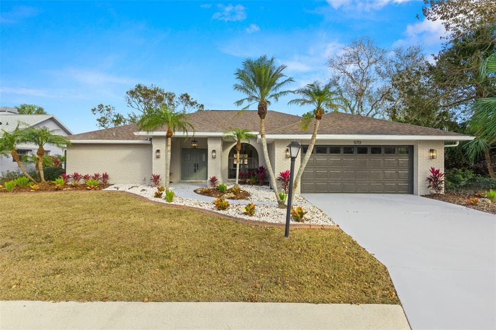 5713 39TH STREET CIRCLE E BRADENTON, FL 34203