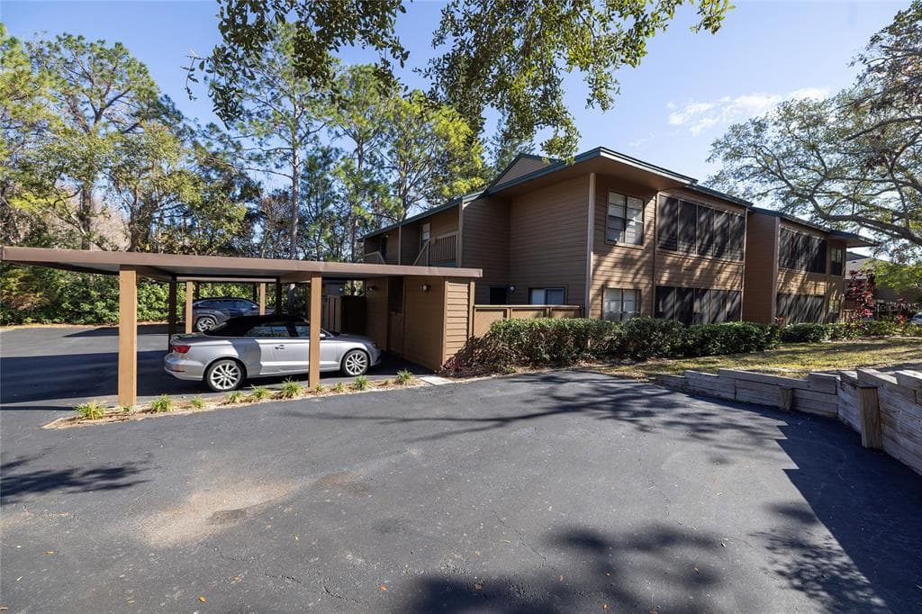 2307 LENNOX ROAD E UNIT 2307 PALM HARBOR, FL 34683