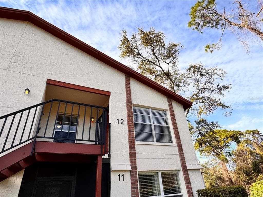 3455 COUNTRYSIDE BOULEVARD UNIT 12 CLEARWATER, FL 33761