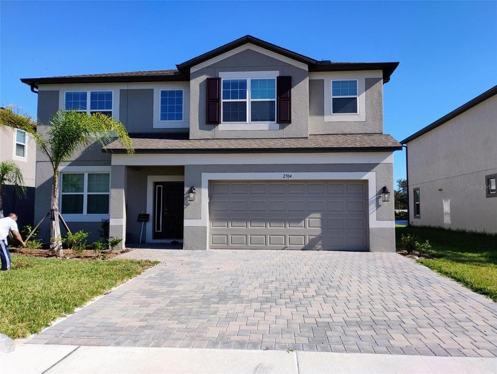 2704 SUNNY PEBBLE LOOP ZEPHYRHILLS, FL 33540