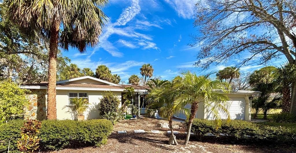 5211 MILLER BAYOU DRIVE PORT RICHEY, FL 34668